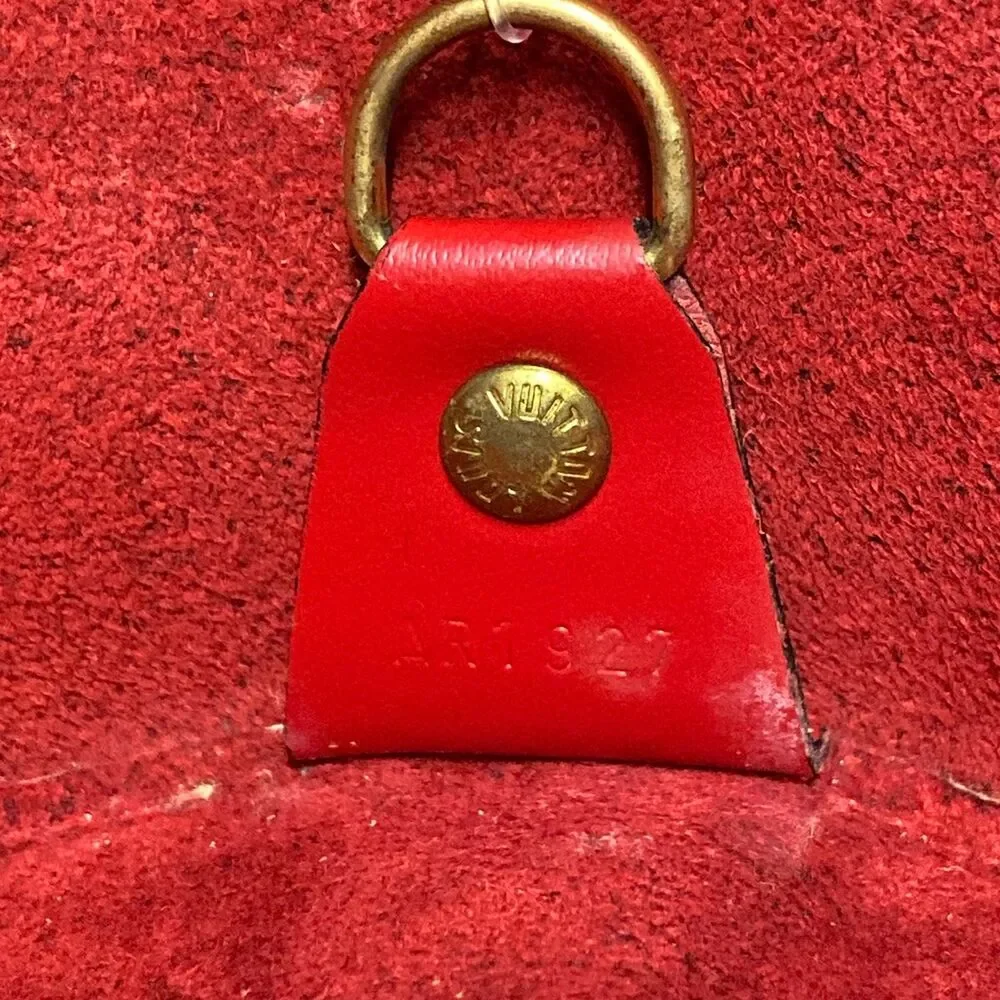 Louis Vuitton Soufflot Epi Handbag M52227